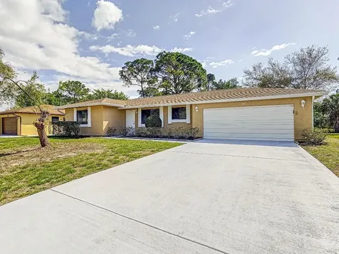 1871 SE Fairfield Street Port St Lucie FL 34983