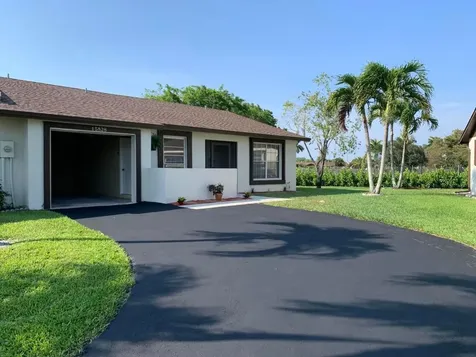 15828 Forsythia Circle Delray Beach FL 33484