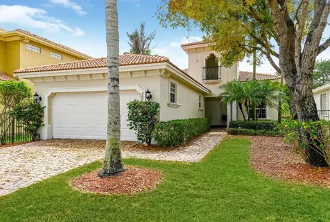 8132 Valhalla Drive Delray Beach FL 33446