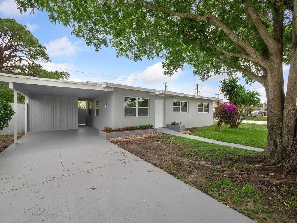 1134 S Ridge Street Lake Worth Beach FL 33460