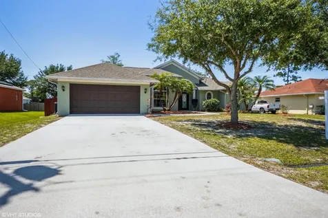 1262 SW Medina Avenue Port St Lucie FL 34953