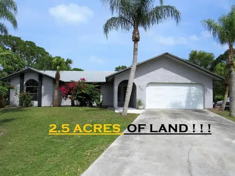 7020 Shanas Trail Port St Lucie FL 34952