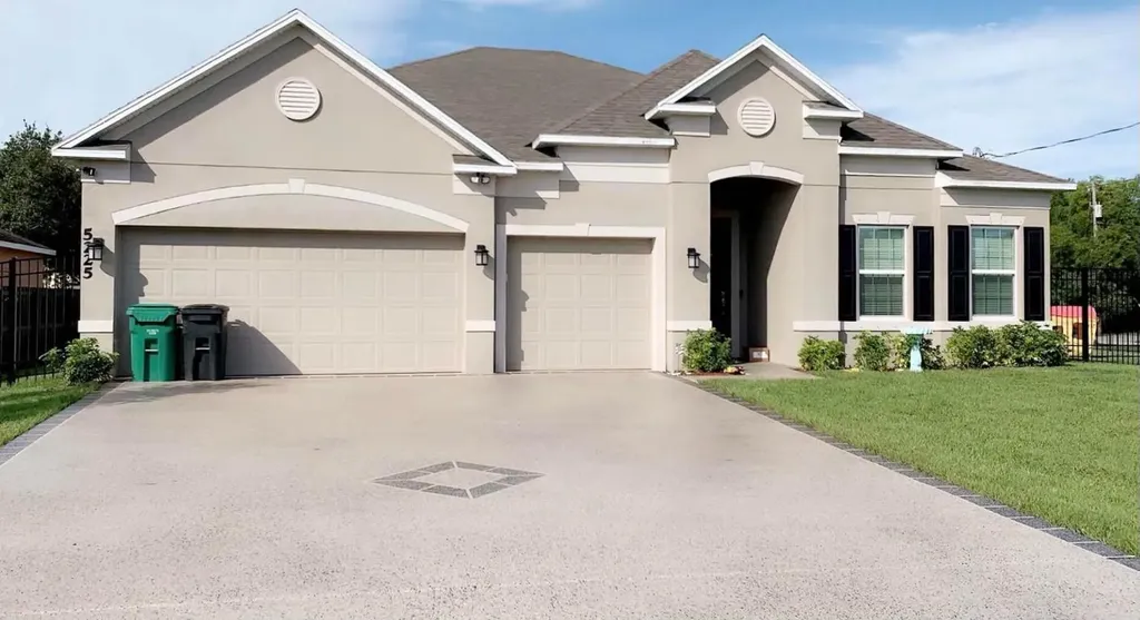 5225 NW Reba Circle Port St Lucie FL 34986