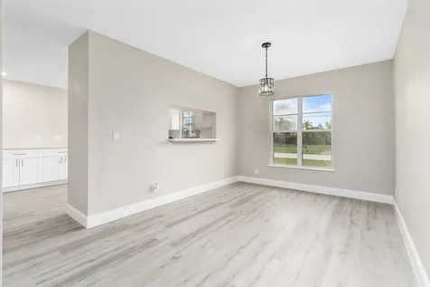 851 SE Walters Terrace Port St Lucie FL 34983