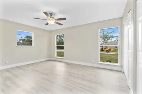 851 SE Walters Terrace Port St Lucie FL 34983