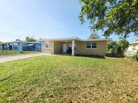 146 W 17th Street Riviera Beach FL 33404