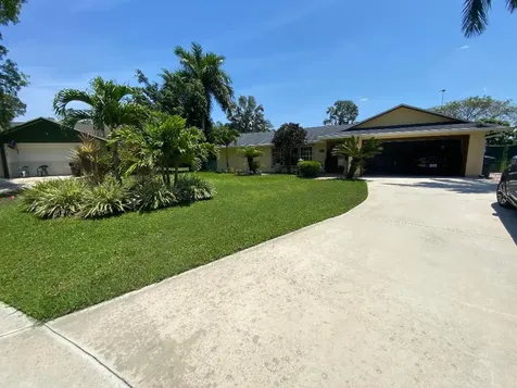 12074 Tumbleweed Court Wellington FL 33414