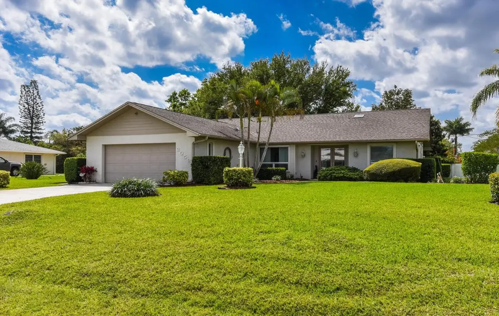 2052 SE Allamanda Drive Port St Lucie FL 34952