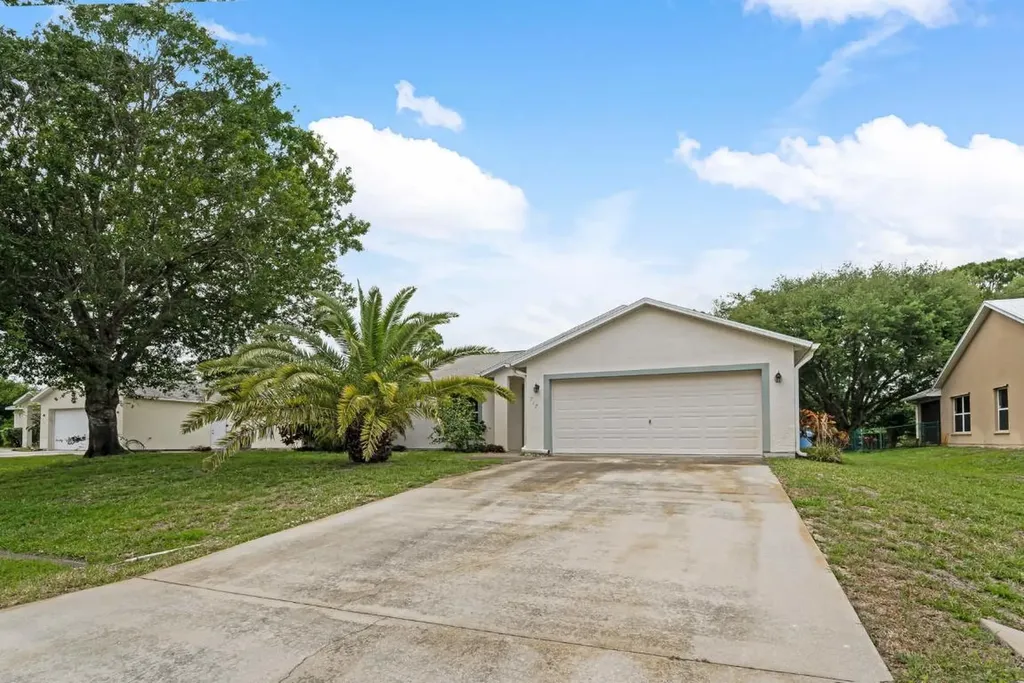 717 Rosebush Terrace Sebastian FL 32958