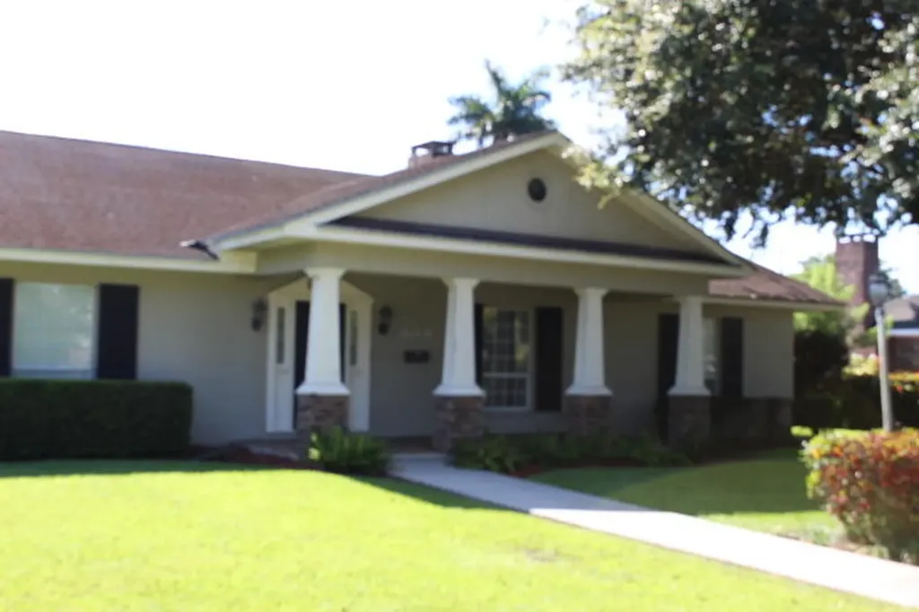 909 NE 2nd Street Belle Glade FL 33430
