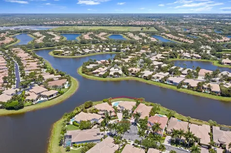 355 Vizcaya Drive Palm Beach Gardens FL 33418