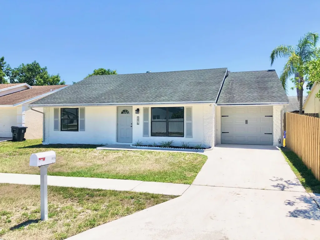 5976 Corson Place Lake Worth FL 33463