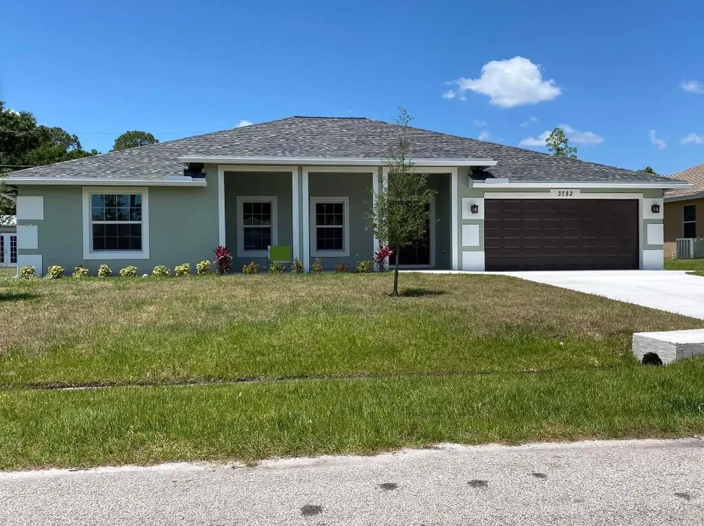 3782 SW Hulska Street Port St Lucie FL 34953