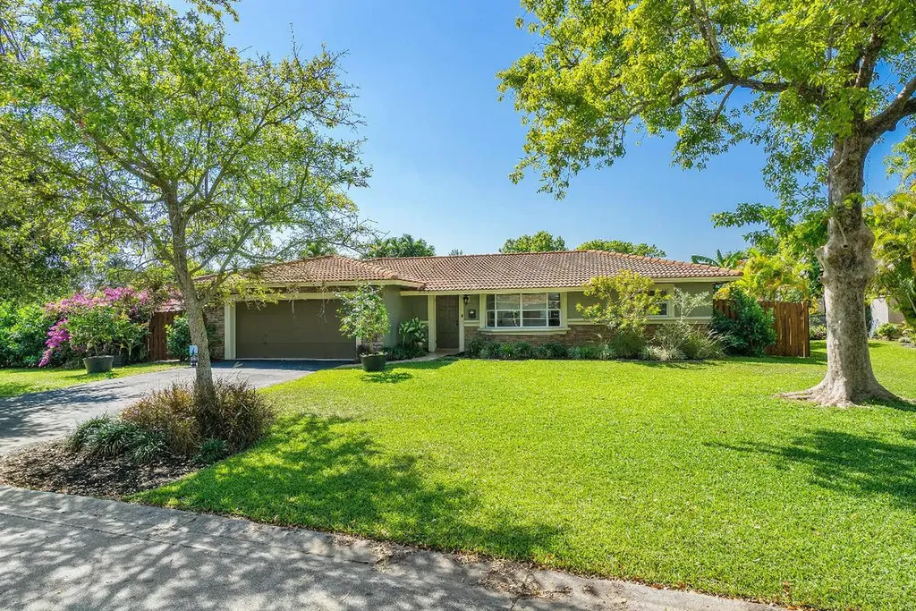 10305 NW 42nd Drive Coral Springs FL 33065