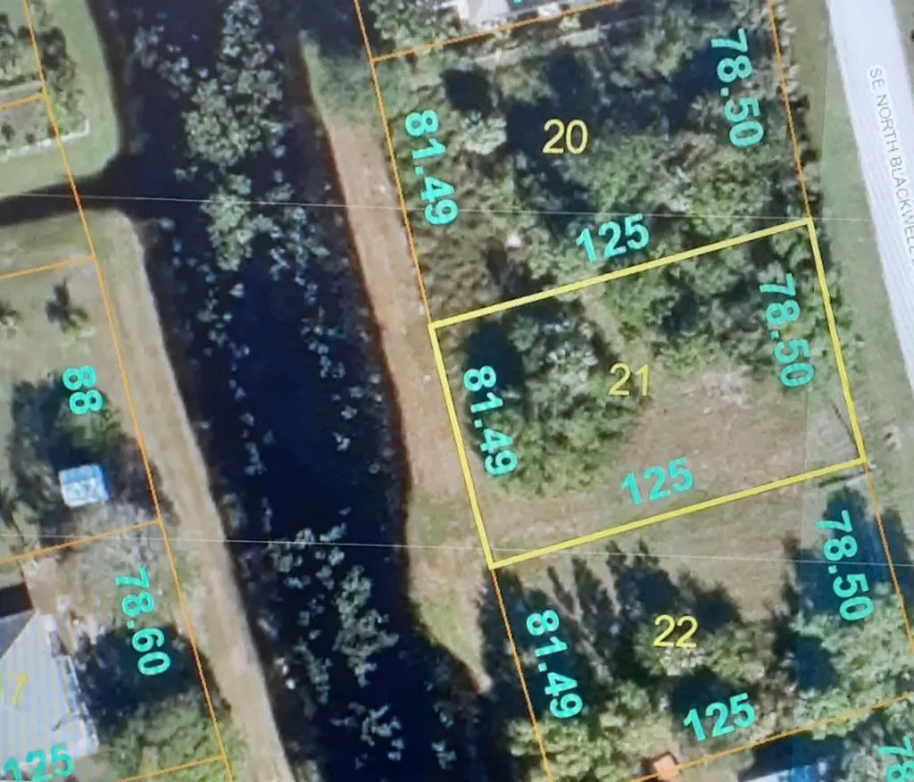1738 SE North Blackwell Drive Port St Lucie FL 34952