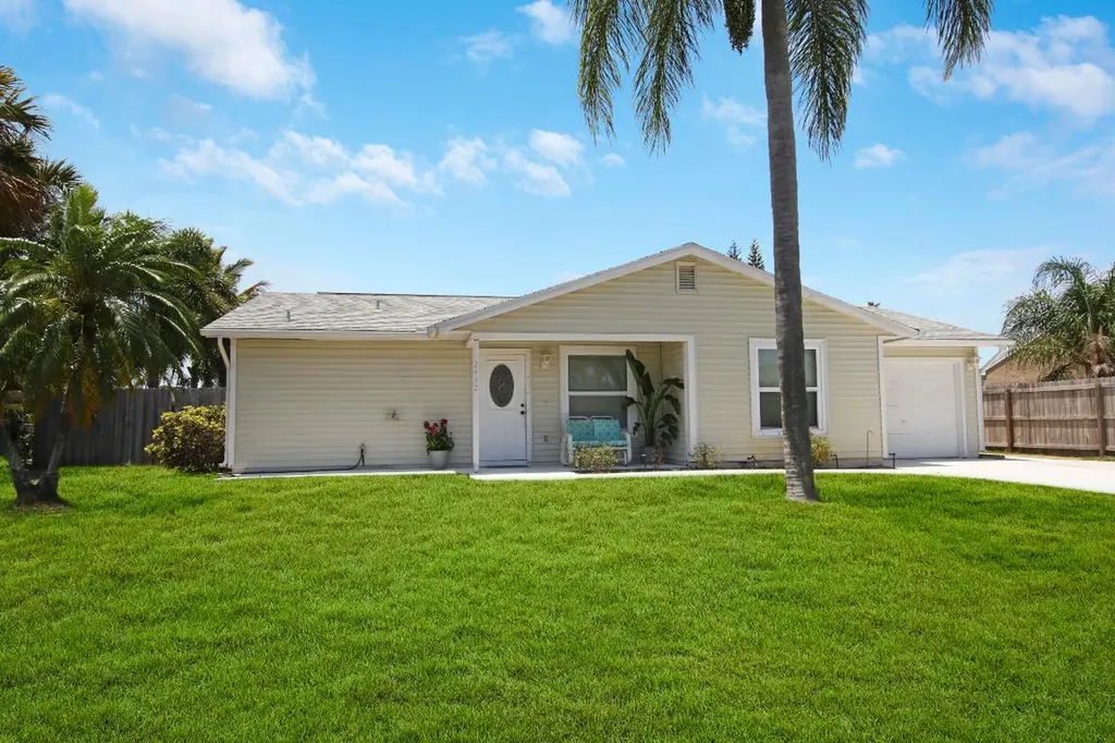 2432 SE Marseille Street Port St Lucie FL 34952
