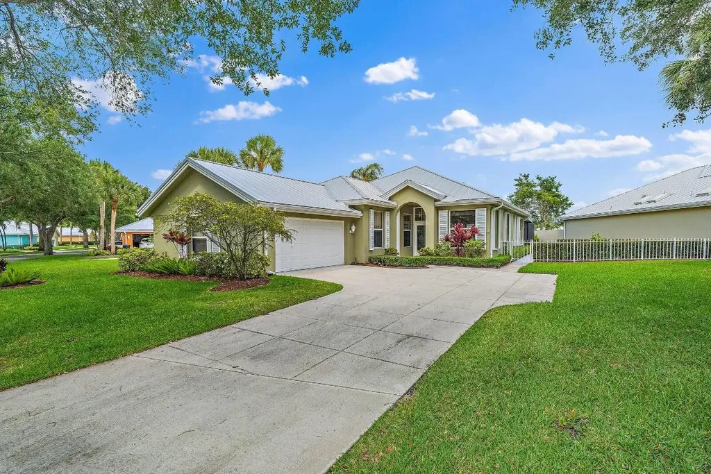 2890 SW Brighton Way Palm City FL 34990