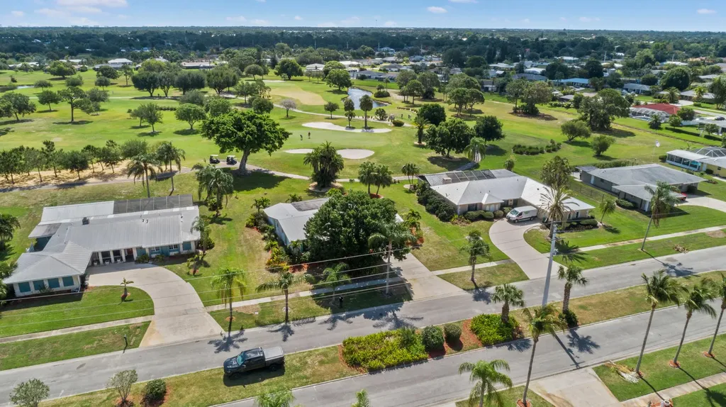 2873 SE Pine Valley Street Port St Lucie FL 34952