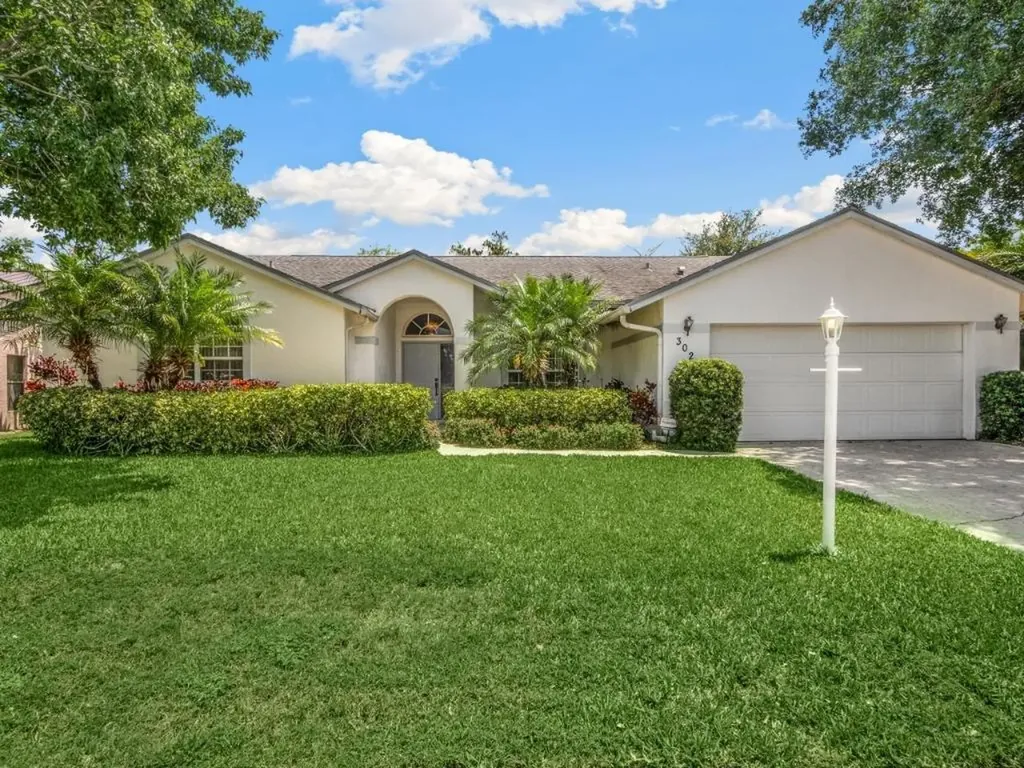 302 Canterbury Drive W Riviera Beach FL 33407