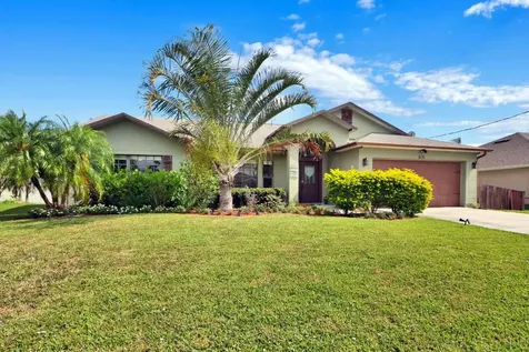6131 NW Ginger Lane Port St Lucie FL 34986