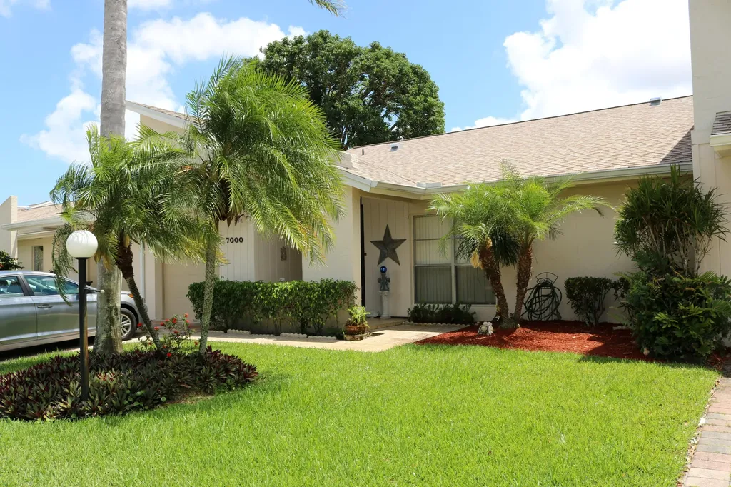 7000 Peony Place Lake Worth FL 33467
