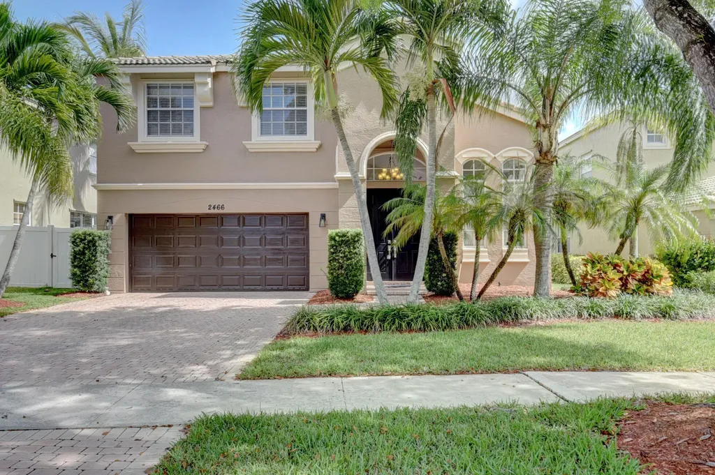2466 Westmont Lane Royal Palm Beach FL 33411