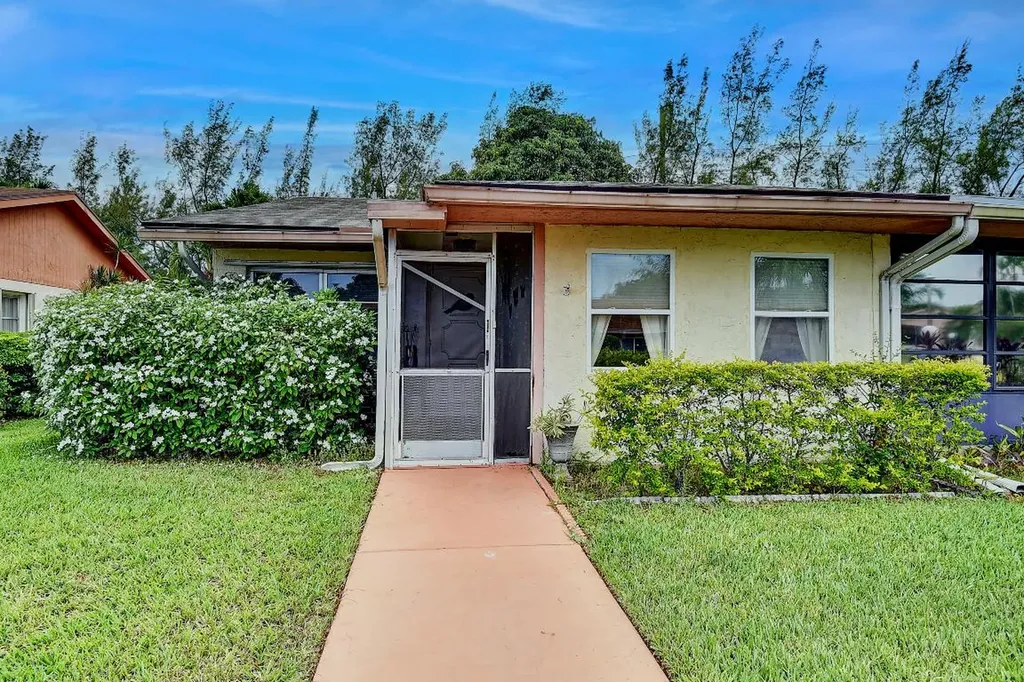 14385 Campanelli Drive Delray Beach FL 33484