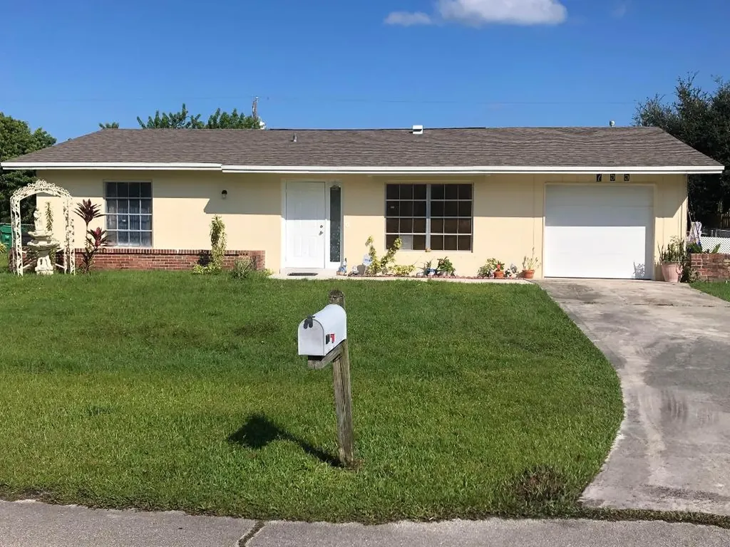 755 SW Broadview Street Port St Lucie FL 34983