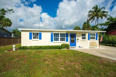 815 37th Avenue Vero Beach FL 32960