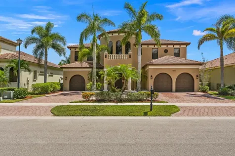 8858 Club Estates Way Lake Worth FL 33467