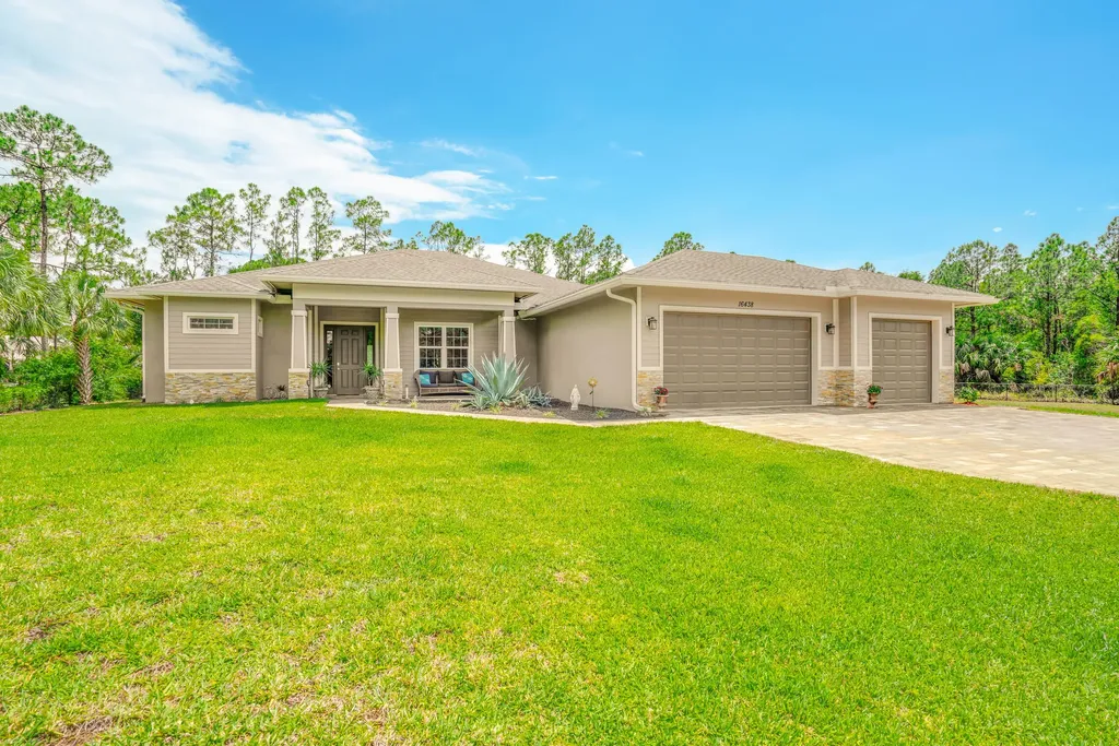 16438 Murcott Boulevard Loxahatchee FL 33470