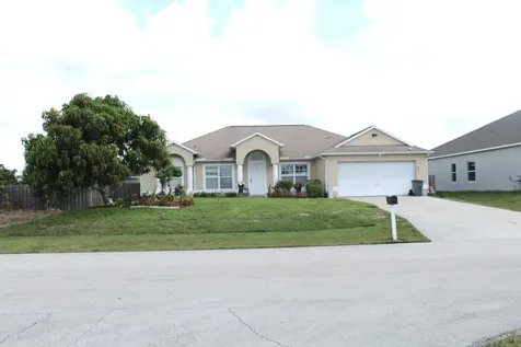 335 SW Dustin Avenue Port St Lucie FL 34953