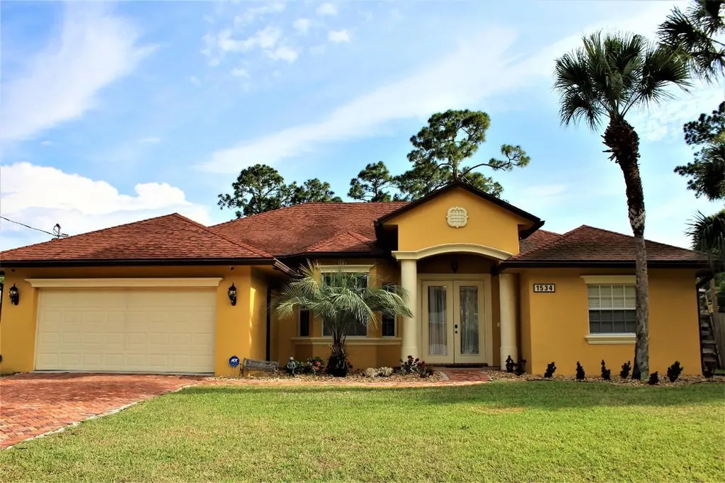 1534 SW Urbino Avenue Port St Lucie FL 34953