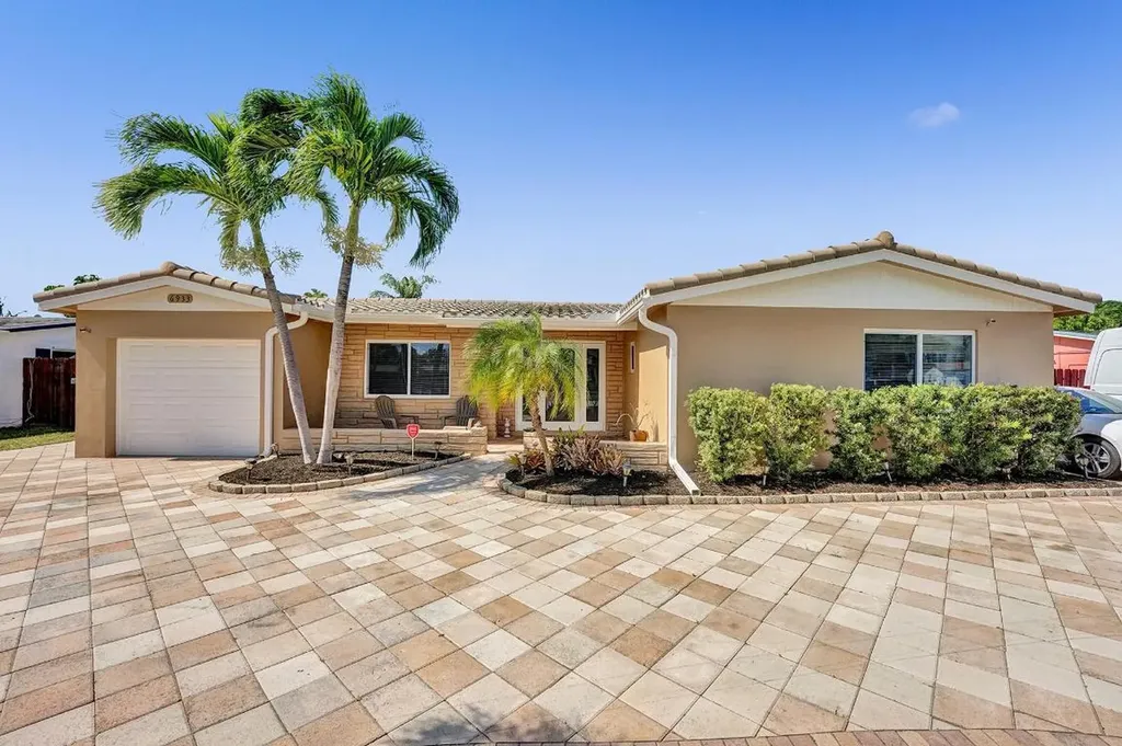 6933 NW 6th Court Margate FL 33063