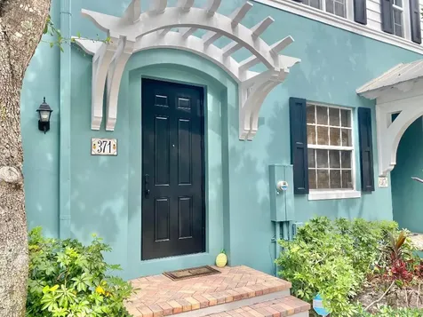 371 E Mallory Circle Delray Beach FL 33483