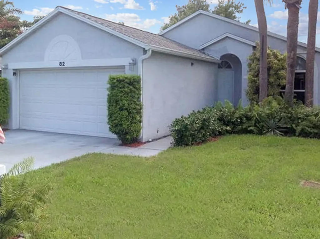 82 Paxford Lane Boynton Beach FL 33426