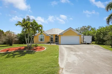 715 SW Hogan Street Port St Lucie FL 34983