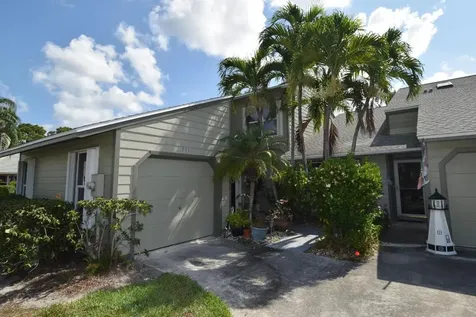 931 NE Sandalwood Place Jensen Beach FL 34957