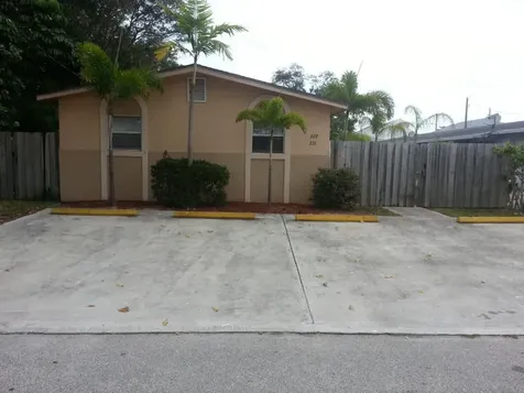 231 NE 11th Avenue Boynton Beach FL 33435