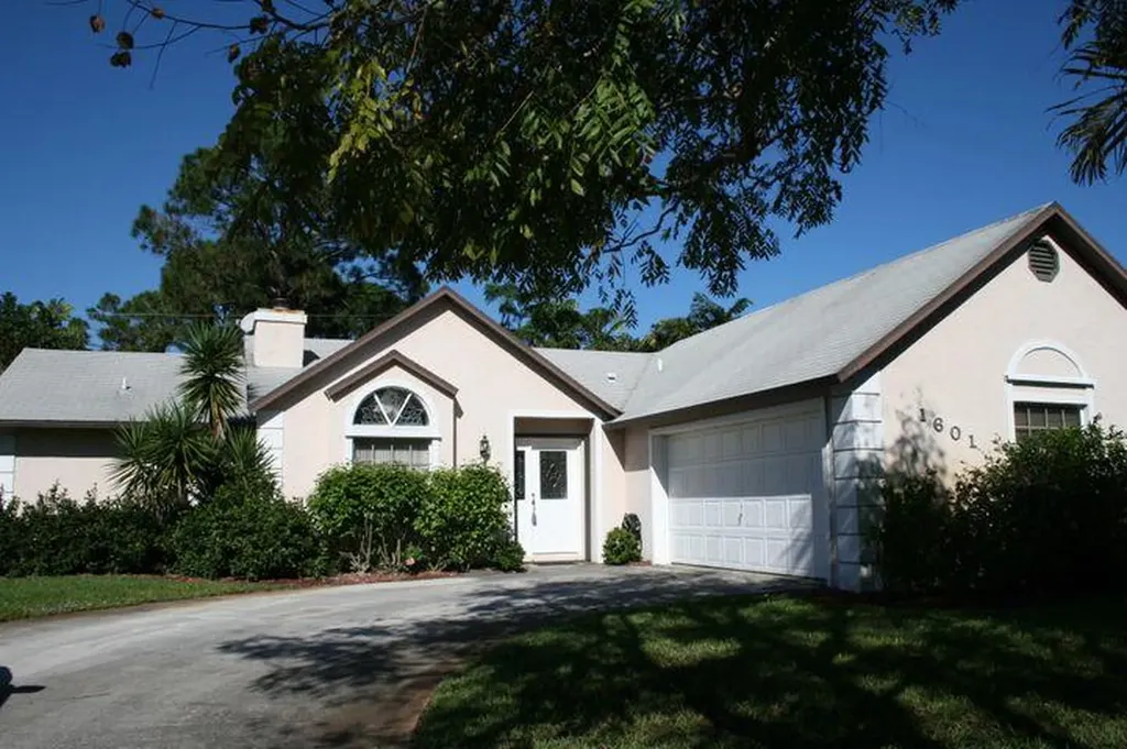 1601 SW Nervia Avenue Port St Lucie FL 34953