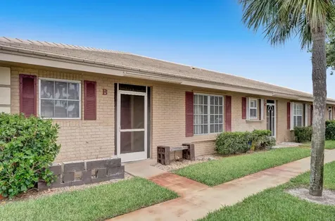 1473 SW 27th Avenue Boynton Beach FL 33426