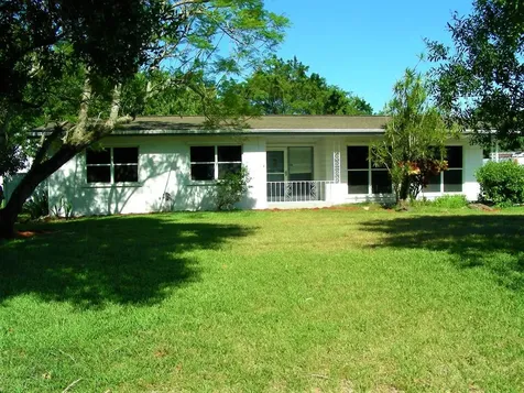 1100 Hartman Road Fort Pierce FL 34947