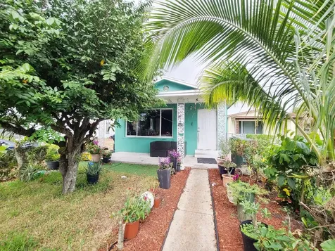 617 N D Street Lake Worth Beach FL 33460