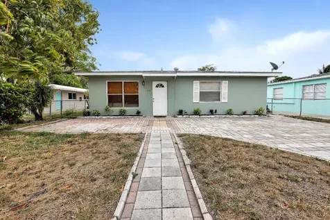 1318 S M Street Lake Worth Beach FL 33460