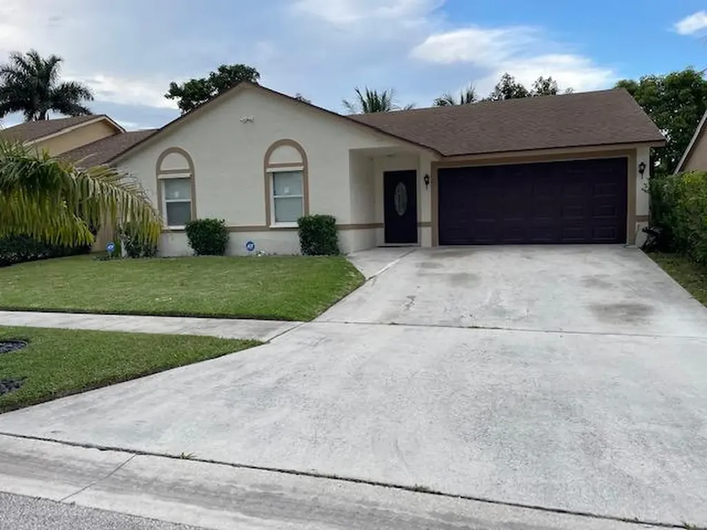5616 Priscilla Lane Lake Worth FL 33463