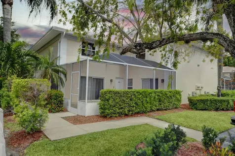 1544 N Lawnwood Circle Fort Pierce FL 34950