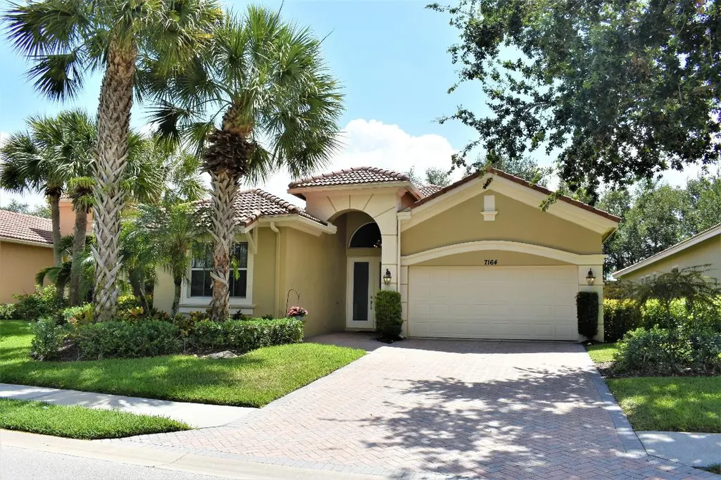 7164 Maidstone Drive Port St Lucie FL 34986