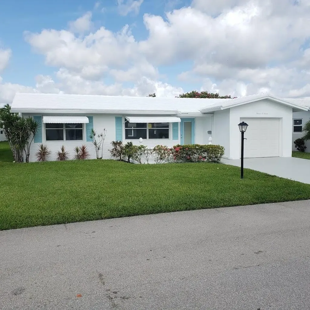 1107 SW 15th Street Boynton Beach FL 33426