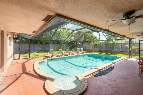 4461 NW 9th Street Coconut Creek FL 33066