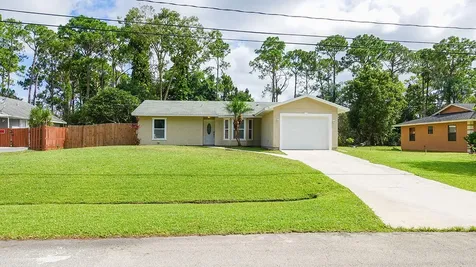 1433 SW Wepaco Avenue Port St Lucie FL 34953